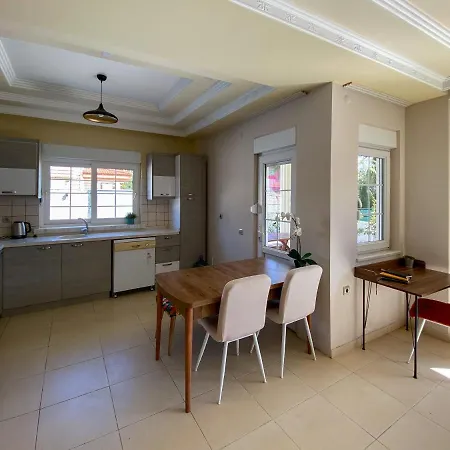 Musari No4 With Private Pool And Garden *