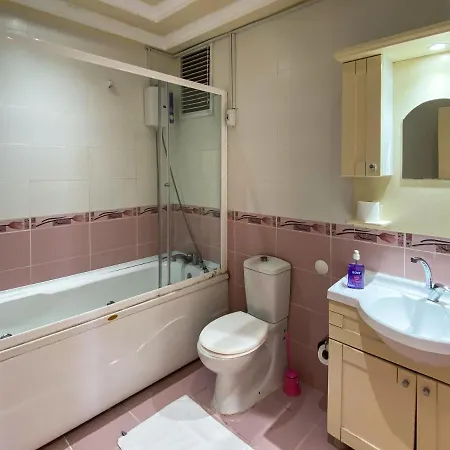 Musari No4 With Private Pool And Garden וילה באלאק